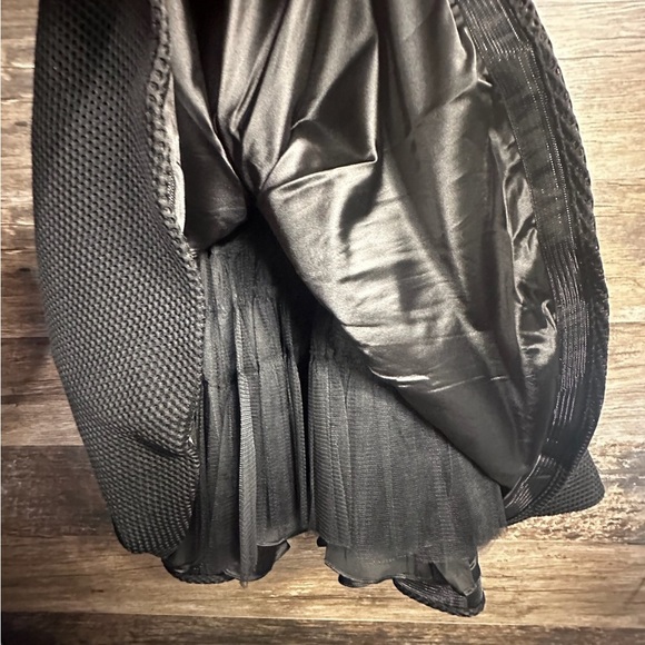 Maslavi Black Sleeveless Halter Fit and Flare Prom Formal Dress - Picture 3 of 11